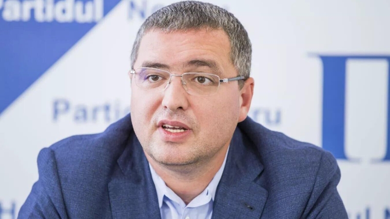 oppozicija-obvinila-vlasti-moldavii-v-zapugivanii-grazhdan-5e68294.jpg